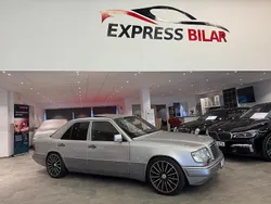 Grå Begagnad 1994 Mercedes E420 Sedan | 219 000 kr