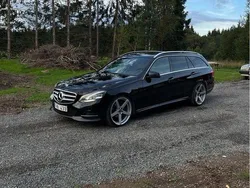 Svart Begagnad 2014 Mercedes E220 Kombi | 140 000 kr (Marknadspris)