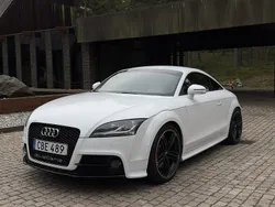 Vit Begagnad 2007 Audi TT Sportkupé | 135 000 kr