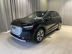 Mytsvart metallic Begagnad 2022 Audi Q4 e-tron Advanced Plus SUV | 359 900 kr (Marknadspris)