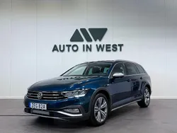 Blå Begagnad 2020 VW Passat Alltrack Kombi | 229 900 kr (Marknadspris)