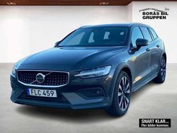 Begagnad 2024 Volvo V60 CC Kombi | 449 000 kr (Bra pris)