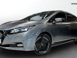 Grå (grey) Begagnad 2022 Nissan Leaf 360º Halvkombi | 184 900 kr (Marknadspris)