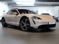 Ljusbrun (coffee beige metall) Begagnad 2023 Porsche Taycan 4S Cross Turismo Sedan | 795 000 kr (Superpris)