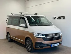 Flerfärgad Begagnad 2021 VW California California Van | 785 000 kr (Marknadspris)