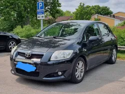 Svart Begagnad 2008 Toyota Auris Halvkombi | 19 000 kr (Superpris)