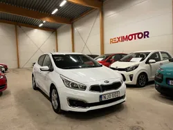 Vit Begagnad 2016 Kia Ceed Halvkombi | 84 900 kr (Marknadspris)