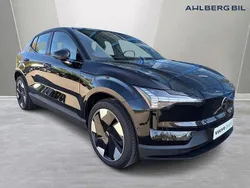 Svart Begagnad 2024 Volvo EX30 Performance SUV | 469 500 kr
