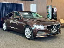 Mörkbrun Begagnad 2017 Volvo S90 Momentum Sedan | 164 900 kr (Marknadspris)