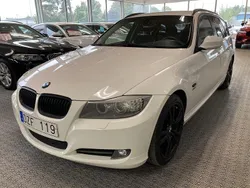 Vit Begagnad 2012 BMW 320 Kombi | 94 900 kr (Marknadspris)