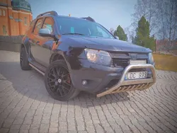 Svart Begagnad 2011 Dacia Duster SUV | 65 000 kr (Lite dyr)