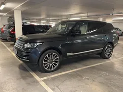 Grå Begagnad 2015 Land Rover Range Rover SUV | 600 000 kr (Dyr)