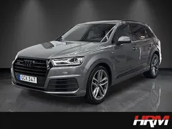 Grå Begagnad 2015 Audi Q7 S-Line SUV | 329 900 kr (Marknadspris)