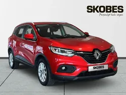 Röd Begagnad 2020 Renault Kadjar Zen SUV | 189 900 kr (Marknadspris)