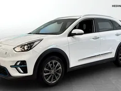 Vit (white) Begagnad 2022 Kia e-Niro Advance SUV | 269 900 kr