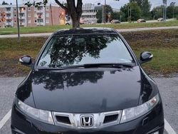 Svart Begagnad 2009 Honda Civic Sport Halvkombi | 50 000 kr (Marknadspris)