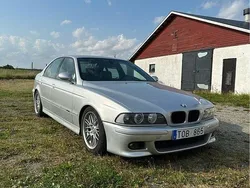 Silver Begagnad 2000 BMW 540 M Sport Sedan | 95 000 kr