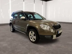 Mörkbrun (brun) Begagnad 2011 Skoda Yeti Experience SUV | 89 900 kr (Marknadspris)