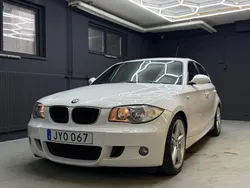 Vit Begagnad 2010 BMW 118 Advantage Halvkombi | 54 900 kr (Marknadspris)