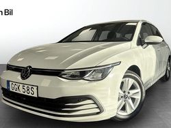 Vit (pure white) Begagnad 2021 VW Golf VIII Halvkombi | 249 900 kr (Marknadspris)