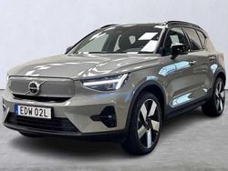 Grå Ny 2025 Volvo EX40 Ultra SUV | 559 900 kr (Marknadspris)