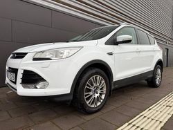 Vit Begagnad 2013 Ford Kuga Titanium SUV | 135 900 kr (Marknadspris)