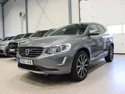 Grå Begagnad 2015 Volvo XC60 Summum SUV | 229 900 kr (Lite dyr)