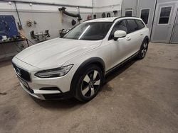 Begagnad 2018 Volvo V90 CC Kombi | 180 000 kr (Superpris)