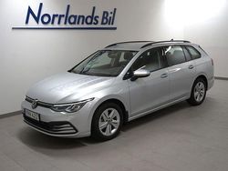 Silver (reflex silver metallic) Begagnad 2024 VW Golf VIII Kombi | 289 900 kr (Marknadspris)