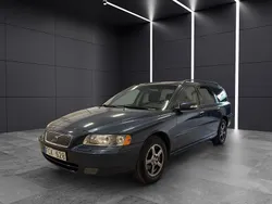 Blå Begagnad 2007 Volvo V70 Momentum Kombi | 44 900 kr (Marknadspris)