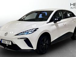 Vit (white) Begagnad 2023 MG MG4 EV Halvkombi | 259 900 kr (Marknadspris)