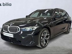 Svart Begagnad 2025 BMW 330e M Sport Kombi | 639 900 kr