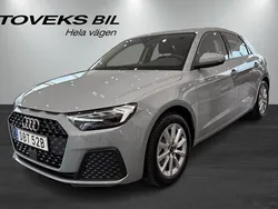 Pilgrå pärleffekt Begagnad 2025 Audi A1 Sportback Proline Halvkombi | 279 900 kr