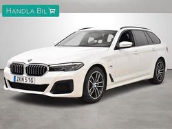 Vit Begagnad 2023 BMW 530 M Sport Kombi | 384 700 kr