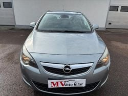 Grå Begagnad 2010 Opel Astra Enjoy Halvkombi | 48 900 kr (Marknadspris)