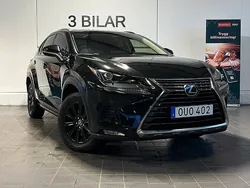 Svart Begagnad 2018 Lexus NX300h Business Edition SUV | 219 900 kr (Marknadspris)
