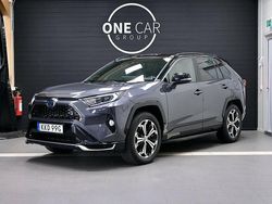 Grå Begagnad 2021 Toyota RAV4 Hybrid SUV | 459 900 kr (Lite dyr)