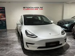Vit Begagnad 2020 Tesla Model 3 Standard Range Plus Sedan | 169 900 kr