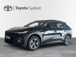 Svart Begagnad 2023 Toyota bZ4X Executive SUV | 389 000 kr (Marknadspris)