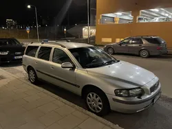 Grå Begagnad 2003 Volvo V70 Kombi | 16 000 kr (Bra pris)
