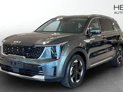 Grå (grey) Ny 2025 Kia Sorento Advance SUV | 592 900 kr (Bra pris)