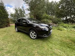 Svart Begagnad 2017 Nissan Qashqai SUV | 165 000 kr (Marknadspris)