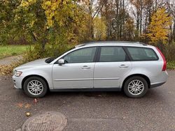 Begagnad 2009 Volvo V50 Kinetic Kombi | 28 000 kr (Superpris)