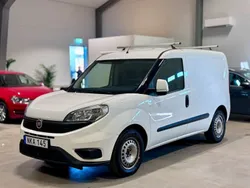 Vit Begagnad 2016 Fiat Doblò Minibuss | 89 900 kr (Lite dyr)