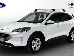 Begagnad 2022 Ford Kuga Titanium SUV | 259 900 kr (Bra pris)