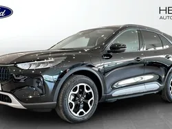 Svart (black) Ny 2024 Ford Kuga Active SUV | 395 300 kr (Superpris)
