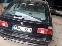 Svart Begagnad 2002 BMW 540 Kombi | 74 000 kr