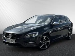 Grå Begagnad 2013 Volvo V60 Business Edition Kombi | 159 800 kr (Marknadspris)
