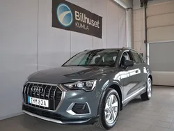 Grå Begagnad 2022 Audi Q3 SUV | 299 000 kr (Marknadspris)