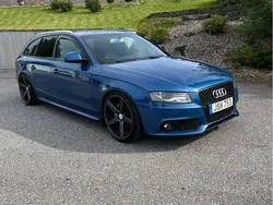 Blå Begagnad 2009 Audi A4 Kombi | 90 000 kr